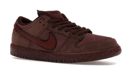 Nike SB Dunk Low City Of Love Burgundy Crush