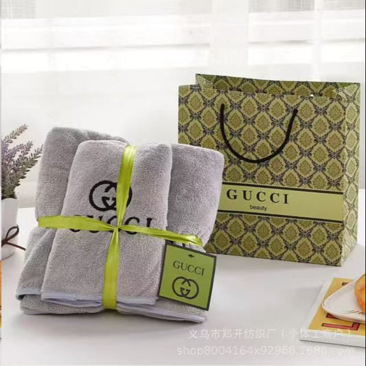 Gucci Bath Towel 2N1 Set