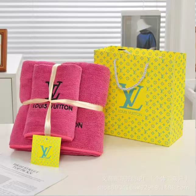 LV Bath Towel 2N1 Set