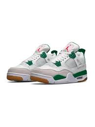 Air Jordan 4 Retro SB Pine Green